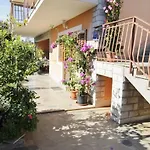 Marija 4*
